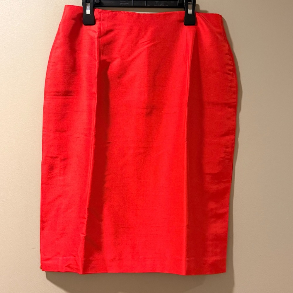Vtg Newport News Pencil Skirt Women 8 Red 100% Silk Office Feminine Old Money